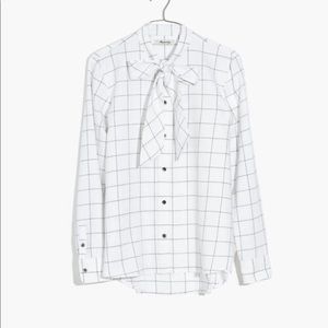 𝅺New with tag Madewell flannel tie neck shirt in windowpane S button down
